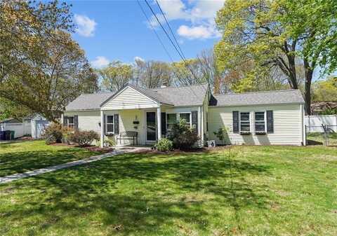 45 Inman Avenue, Warwick, RI 02886