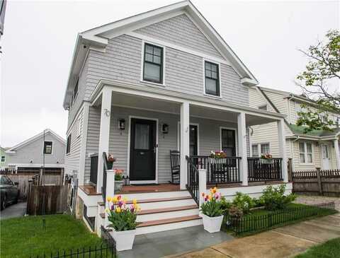 70 Roseneath Avenue, Newport, RI 02840
