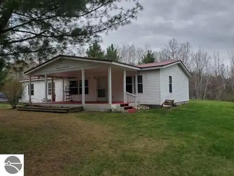 6626 Terry Lane, Hale, MI 48739