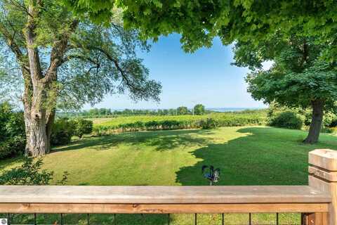 16981 Peninsula Drive, Traverse City, MI 49686