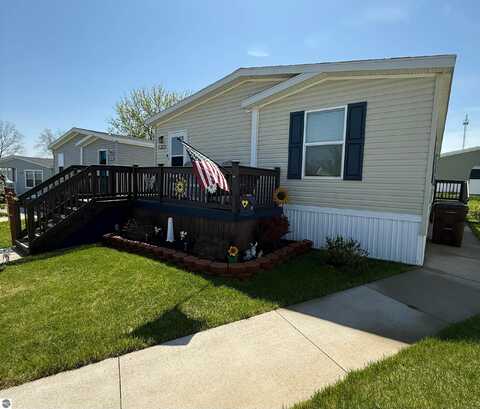 1003 Pebble Creek Court, Mount Pleasant, MI 48858