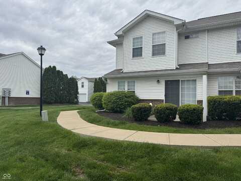 4948 Potomac Square unit 14 Place, Indianapolis, IN 46268