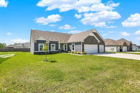 49 Manchester Drive, Trafalgar, IN 46181