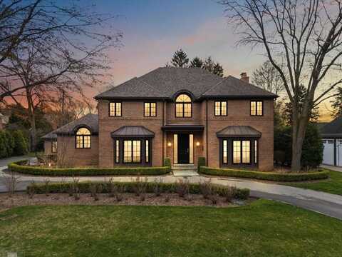 10 Cameron, Grosse Pointe, MI 48230