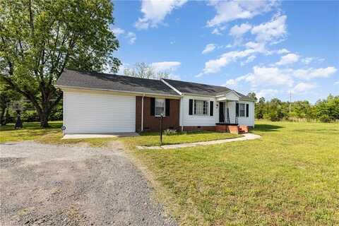 356 Davie Academy Road, Mocksville, NC 27028