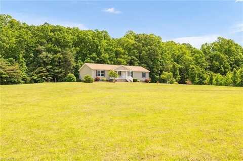 2533 Croatan Trail, Pleasant Garden, NC 27313