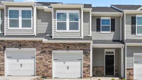 1408 Amberview Lane, Kernersville, NC 27284