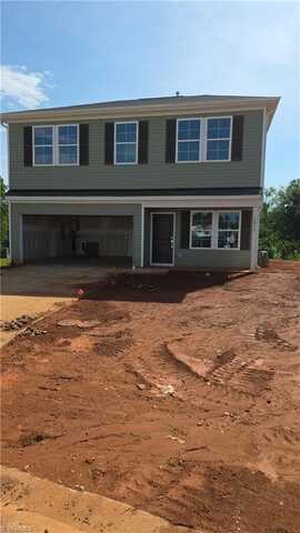 5019 Fallmeade Road, Kernersville, NC 27284