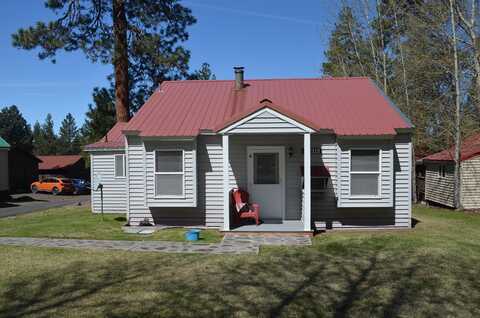 138118 Hillcrest Street, Gilchrist, OR 97737