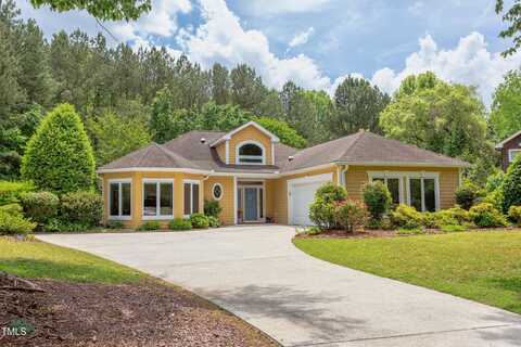 313 Helmsdale Drive, Chapel Hill, NC 27517