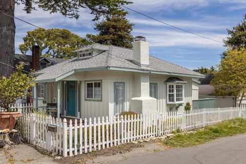 235 Chestnut ST, PACIFIC GROVE, CA 93950