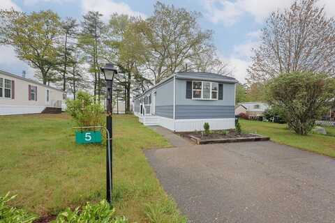5 Debby Lane, Raynham, MA 02767