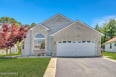 64 Canterbury Lane, Toms River, NJ 08757