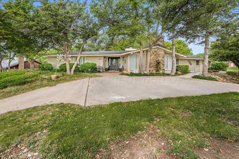 81 COUNTRY CLUB Drive, Canyon, TX 79015