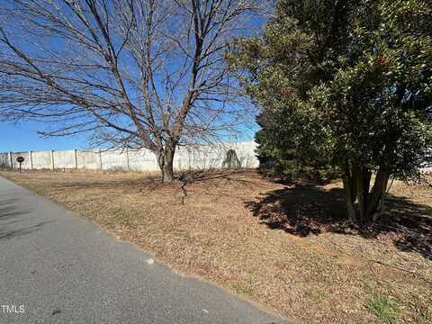 401 Montcrest Drive, Kernersville, NC 27284