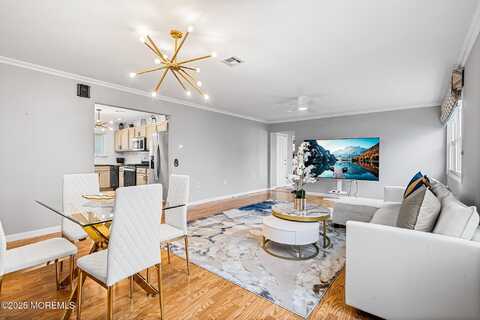 9 Zapata Court, Toms River, NJ 08757