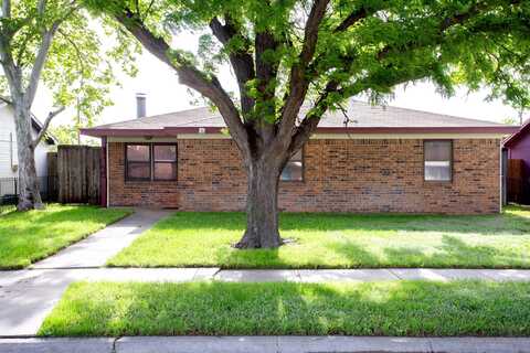 3205 Wind Song Drive, Amarillo, TX 79103