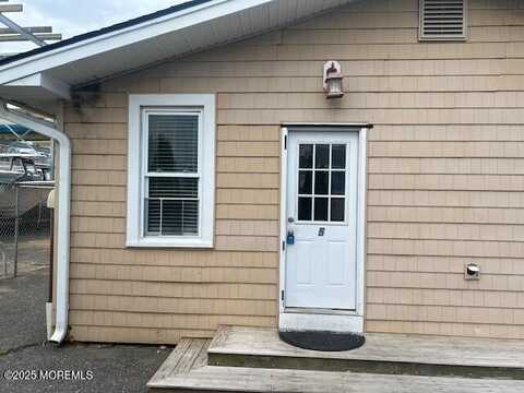 24 Bay Avenue, Highlands, NJ 07732