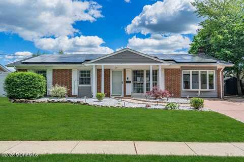 19 Evergreen Terrace, Monroe, NJ 08831