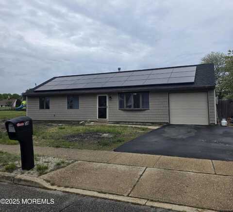 56 Georgetown Boulevard, Barnegat, NJ 08005