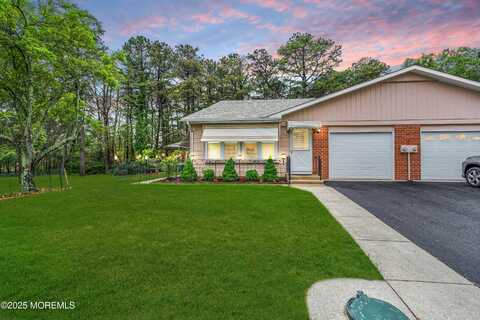 32a Franklin Lane, Whiting, NJ 08759