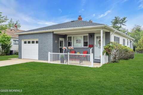 120 Fort De France Avenue, Toms River, NJ 08757