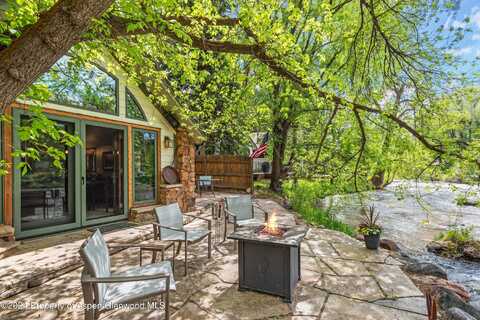 166 Swinging Bridge Lane, Basalt, CO 81621