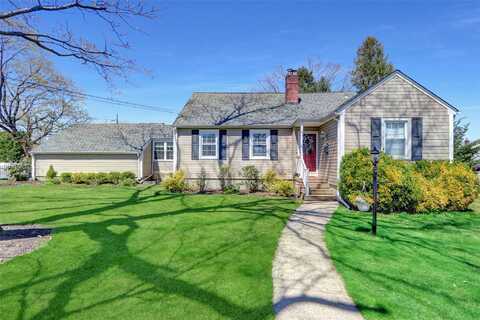 323 Montgomery Avenue, West Babylon, NY 11704