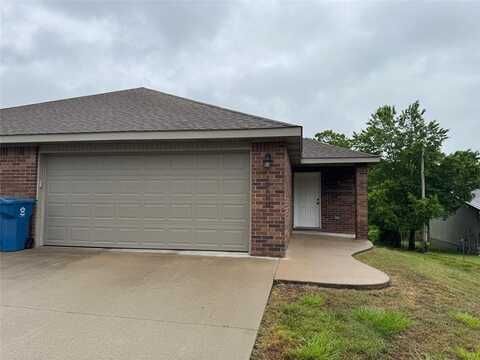 12688 Pioneer LN, Gentry, AR 72734