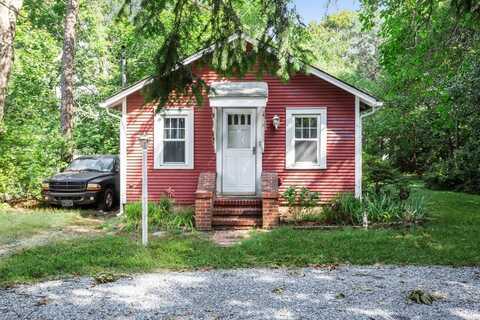 63 Robinson Avenue, Medford, NY 11763