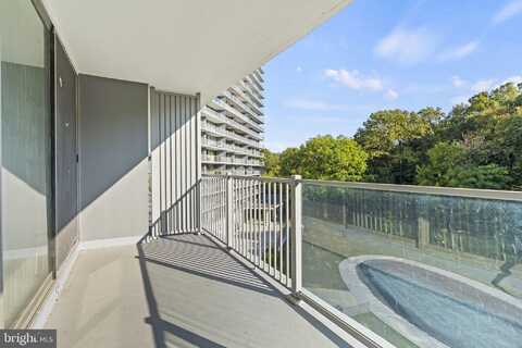 3900 FORD ROAD, PHILADELPHIA, PA 19131