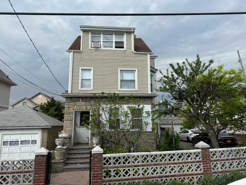 163 Villa Avenue, Yonkers, NY 10704