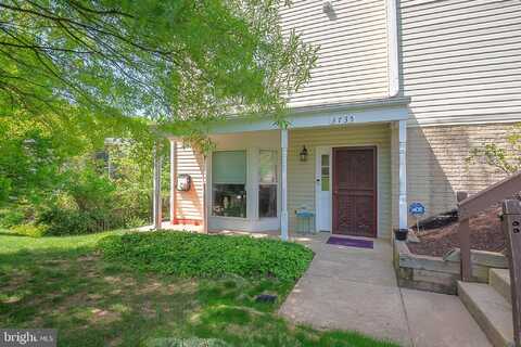 3735 POGONIA COURT, HYATTSVILLE, MD 20784