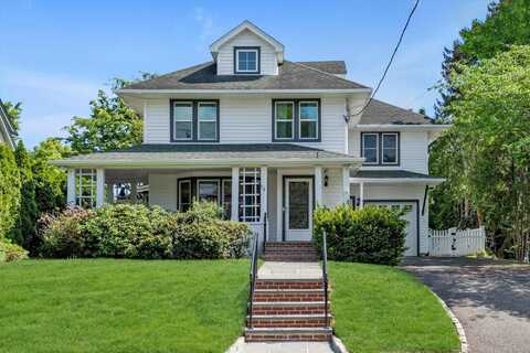 48 Hillcrest Avenue, Manhasset, NY 11030