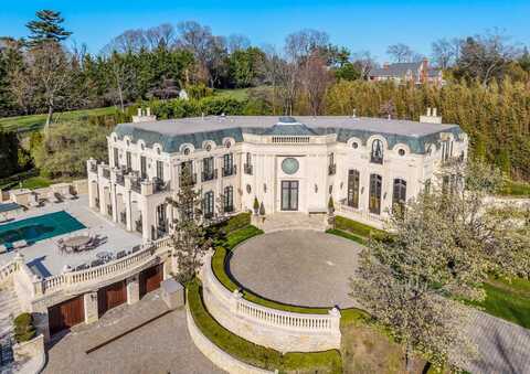 186 Kings Point Road, Great Neck, NY 11024