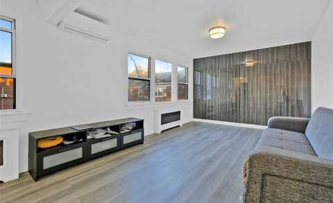 68-09 138th Street, Flushing, NY 11367