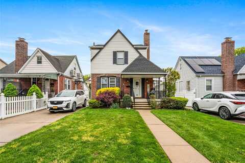 84-36 252 Street, Bellerose, NY 11426