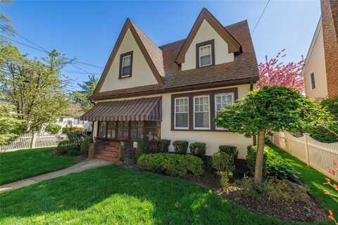 1875 Harte Street, Baldwin, NY 11510