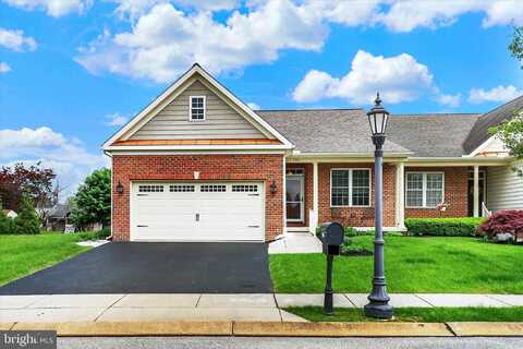 184 ST MICHAELS WAY, HANOVER, PA 17331