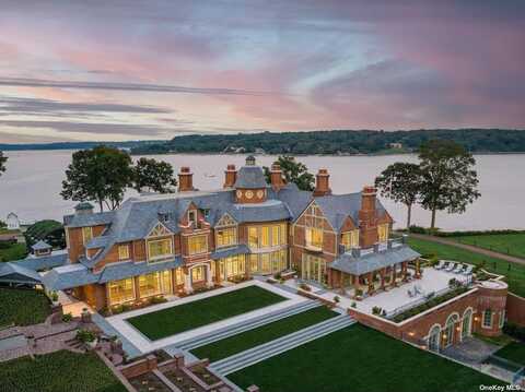 502 Centre Island Road, Island Park, NY 11771