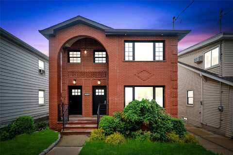 253-45 Pembroke Avenue, Little Neck, NY 11362