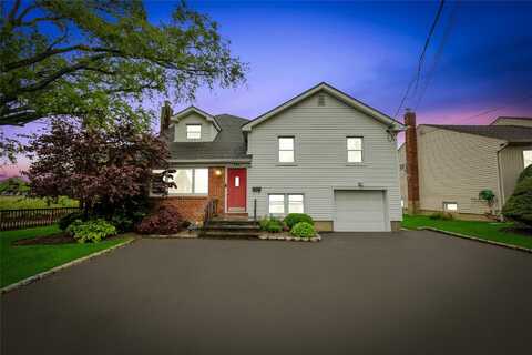 244 S Park Avenue, Rockville Centre, NY 11570
