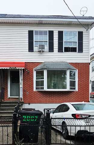 2067 Seward Avenue, Bronx, NY 10473