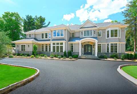 3 Woodhollow Lane, Old Brookville, NY 11545
