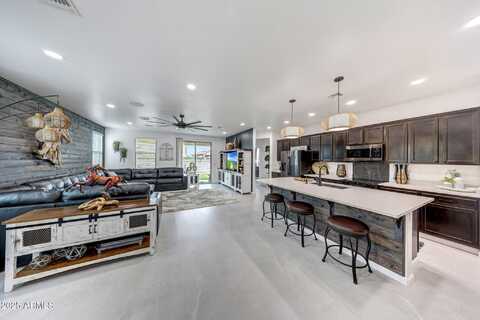 22282 N 184TH Lane, Surprise, AZ 85387