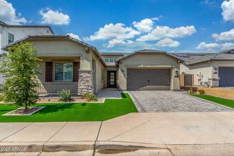 2346 E WARBLER Road, Gilbert, AZ 85297