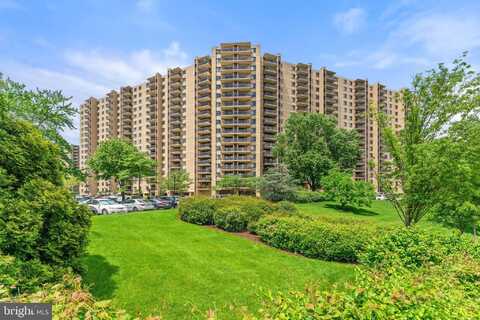 203 YOAKUM PARKWAY, ALEXANDRIA, VA 22304
