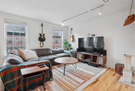 17 Pine Street, Portland, ME 04102