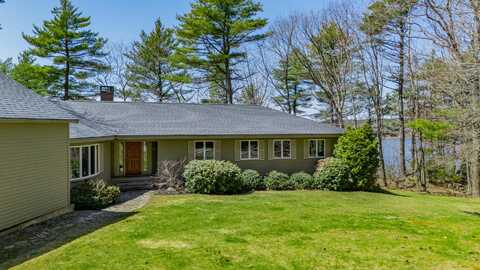 126 Middle Road, Woolwich, ME 04579