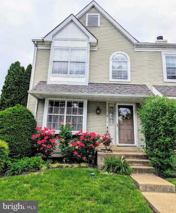 21 EUSDEN DRIVE, ASTON, PA 19014